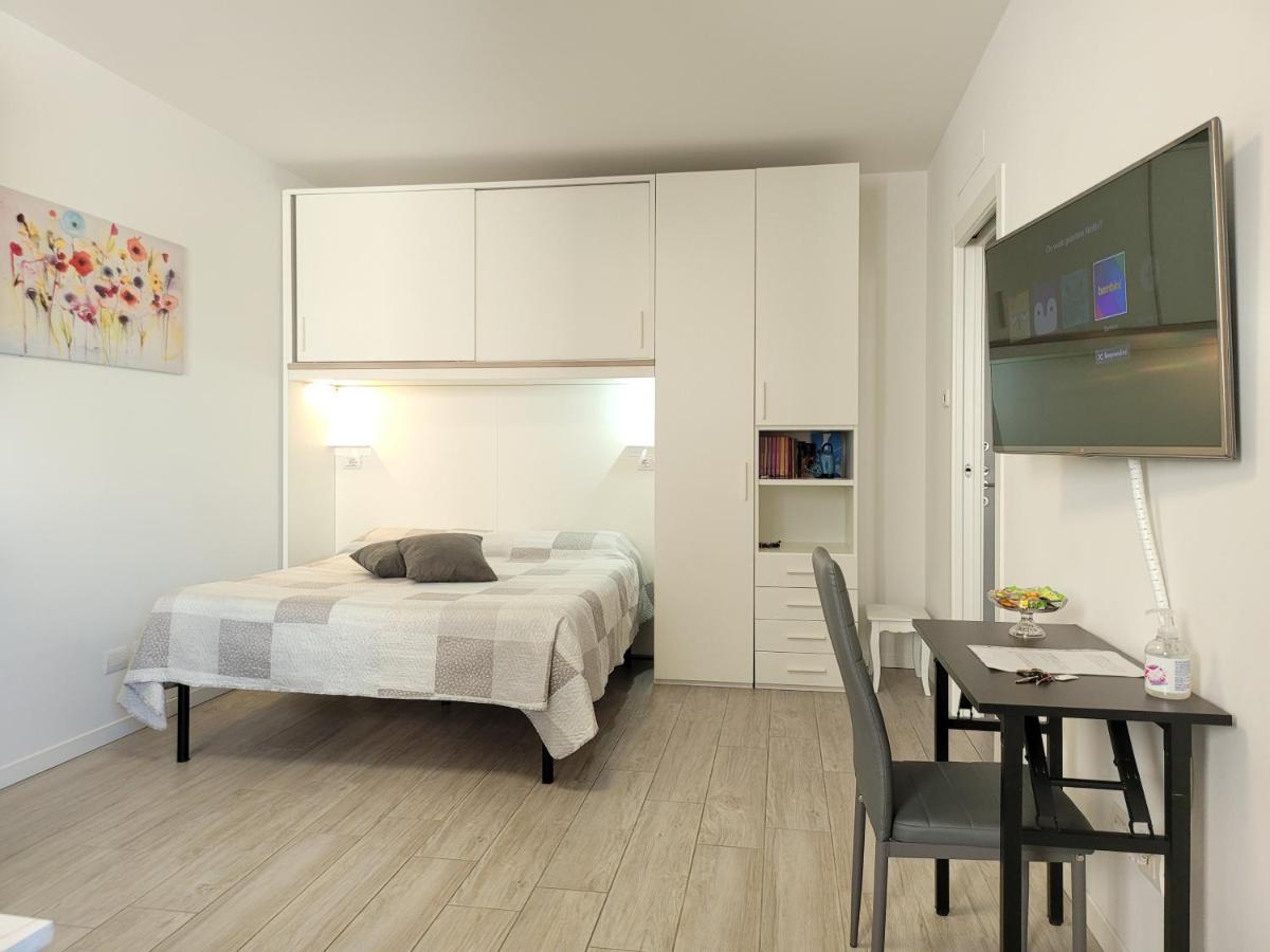 Apartamento Le Rondini Barlassina Exterior foto