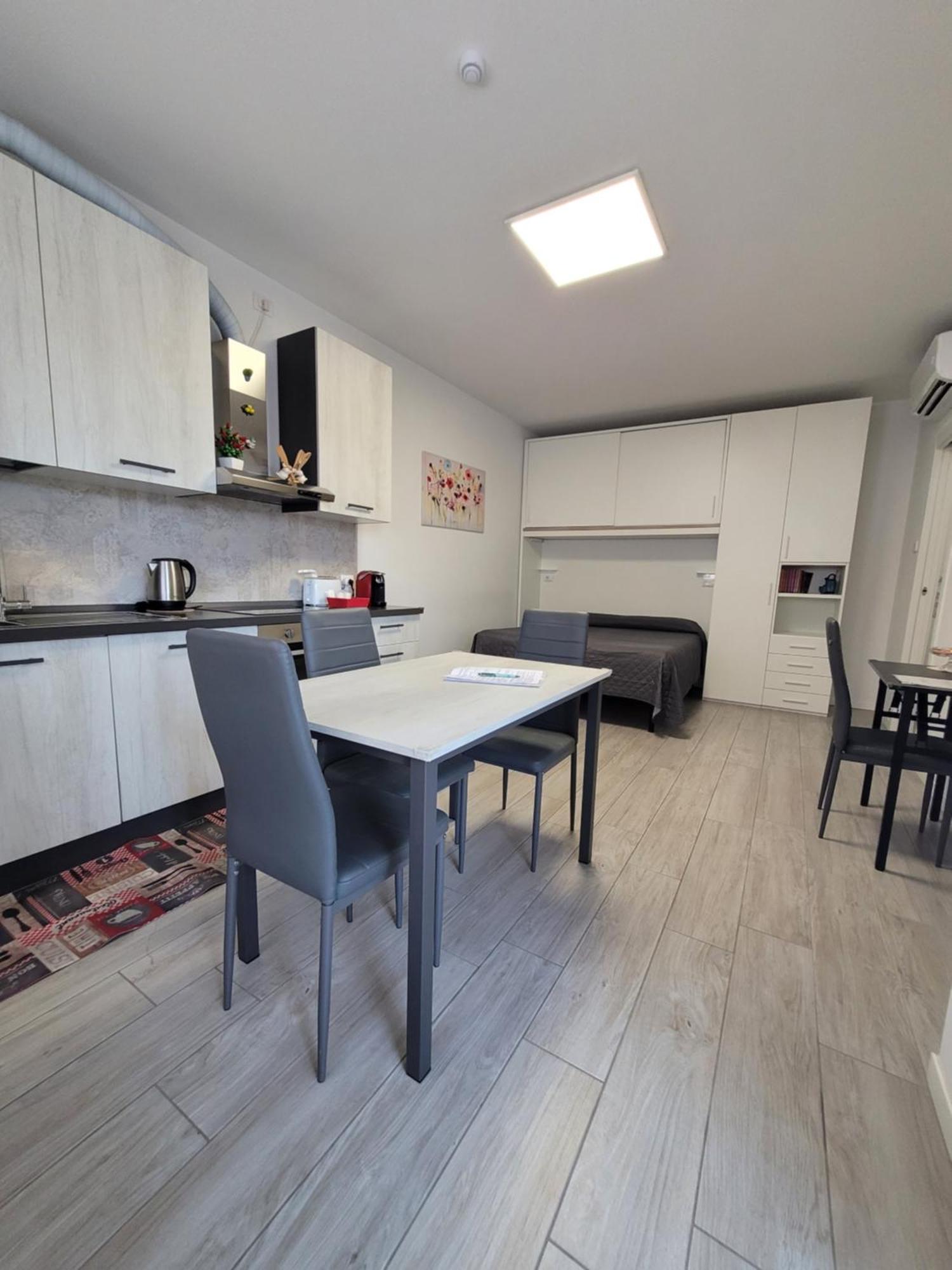 Apartamento Le Rondini Barlassina Exterior foto